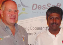 Left: Director for DesSoft, Johan Hamman with Mervyn Govender, Chairman SAIMC Richards Bay.